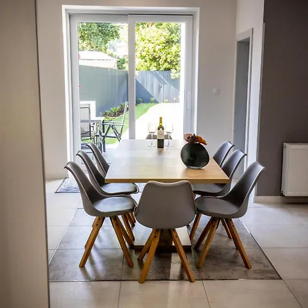 Vivien Вилла Sahy